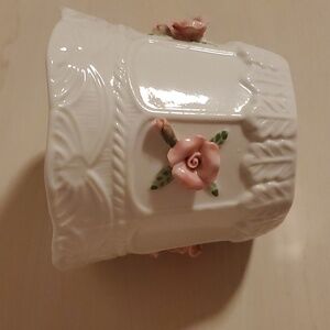 Puerto Rico White Ceramic Vase with Pink Rosebuds